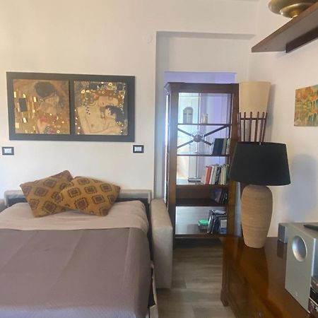 Rosdani Apartment Палермо Екстериор снимка